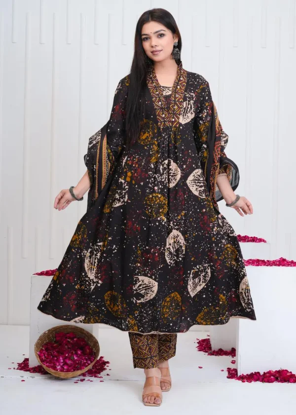 Black Kurti